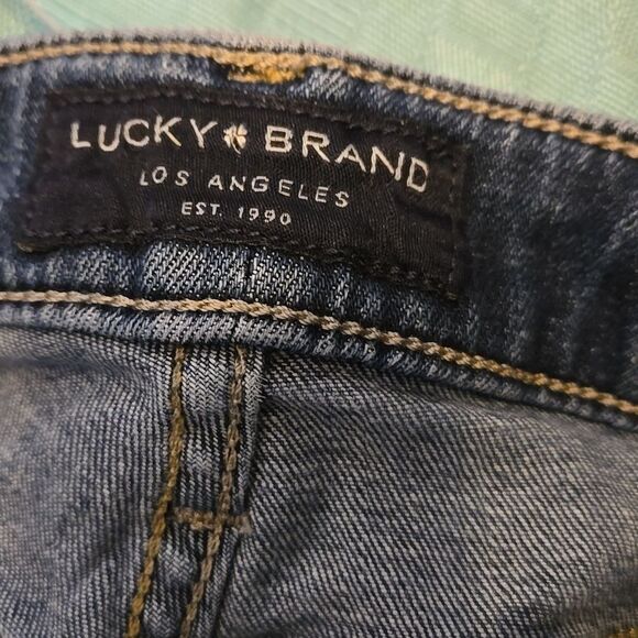 Lucky Brand Straight Classic Blue Denim Jeans - Picture 5 of 9